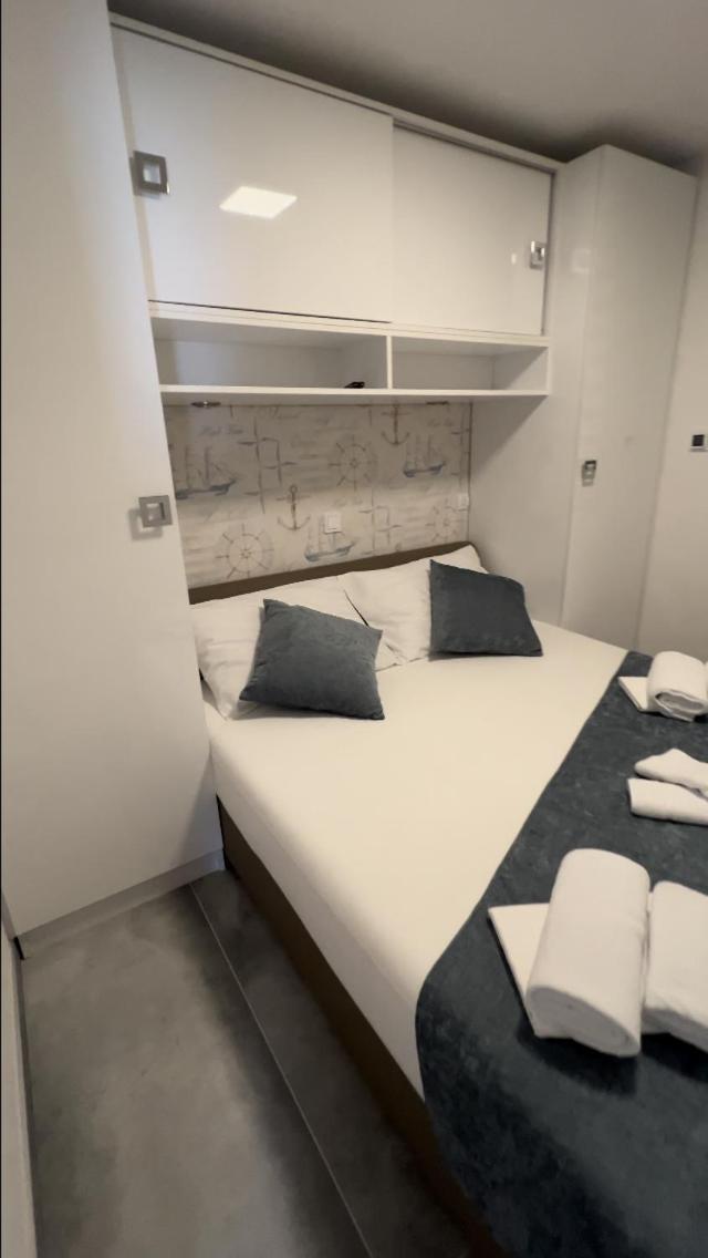 Mandy Apartman Baška Exteriör bild